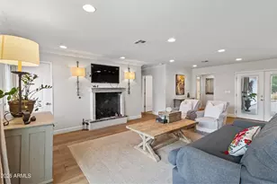 4025 E Osborn Rd, Phoenix, AZ 85018 - Photo 8
