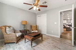 4025 E Osborn Rd, Phoenix, AZ 85018 - Photo 28