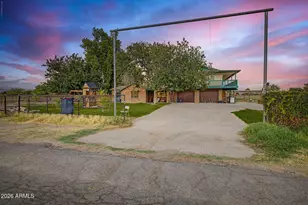 39625 N Taylor St, San Tan Valley, AZ 85140 - Photo 1