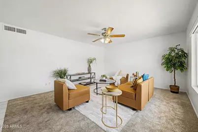 12011 S Tomi Drive, Phoenix, AZ 85044 - Photo 6