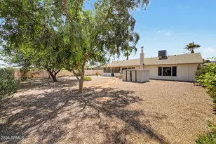12011 S Tomi Dr, Phoenix, AZ 85044 - Photo 26
