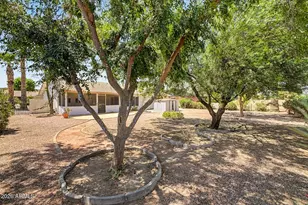 12011 S Tomi Dr, Phoenix, AZ 85044 - Photo 24