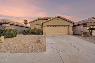 1773 E Gail Dr, Chandler, AZ 85225 - Photo 2