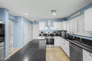 6114 E Roland St, Mesa, AZ 85215 - Photo 10