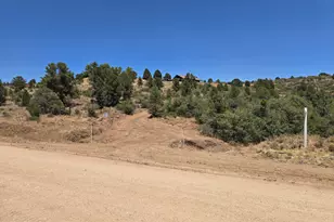 17571 S Oak Dr, Peeples Valley, AZ 86332 - Photo 1