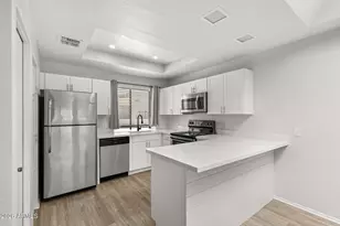 11666 N 28th Dr, Phoenix, AZ 85029 - Photo 4
