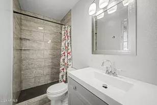 2909 W Aster Dr, Phoenix, AZ 85029 - Photo 14
