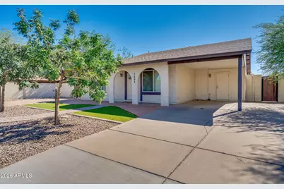 2802 N Pennington Drive, Chandler, AZ 85224 - Photo 2