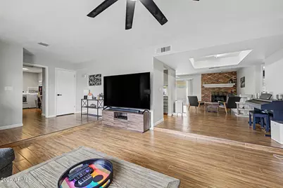 638 W Paseo Way, Tempe, AZ 85283 - Photo 6