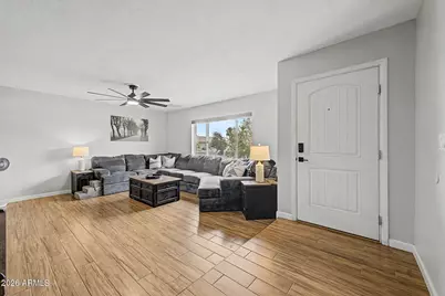 638 W Paseo Way, Tempe, AZ 85283 - Photo 4