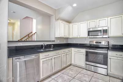 5355 W Chisum Trail, Phoenix, AZ 85083 - Photo 10