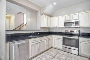 5355 W Chisum Trail, Phoenix, AZ 85083 - Photo 10