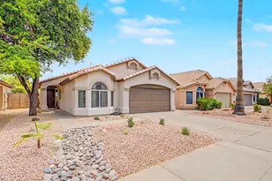 7139 S Parkside Dr, Tempe, AZ 85283 - Photo 1