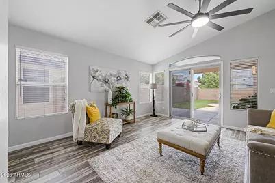 7139 S Parkside Drive, Tempe, AZ 85283 - Photo 8