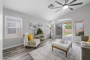 7139 S Parkside Dr, Tempe, AZ 85283 - Photo 8