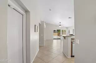 11822 W Flanagan St, Avondale, AZ 85323 - Photo 4