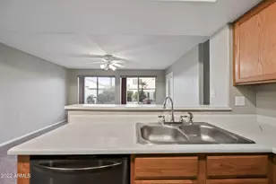 1244 E Angela Dr, Phoenix, AZ 85022 - Photo 10