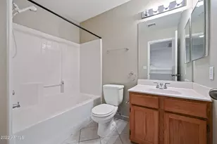 1244 E Angela Dr, Phoenix, AZ 85022 - Photo 20