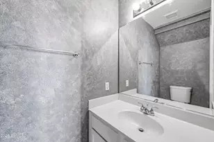 1244 E Angela Dr, Phoenix, AZ 85022 - Photo 20