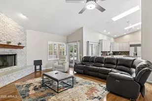 8611 W Foothill Dr, Peoria, AZ 85383 - Photo 14