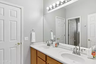 8611 W Foothill Dr, Peoria, AZ 85383 - Photo 48
