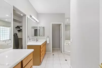 8611 W Foothill Drive, Peoria, AZ 85383 - Photo 34
