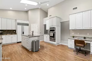 8611 W Foothill Dr, Peoria, AZ 85383 - Photo 18
