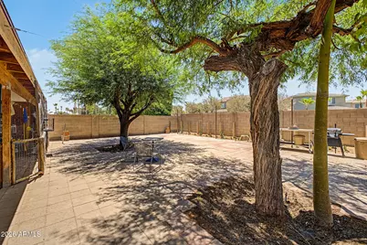 4625 E Lavender Lane, Phoenix, AZ 85044 - Photo 32