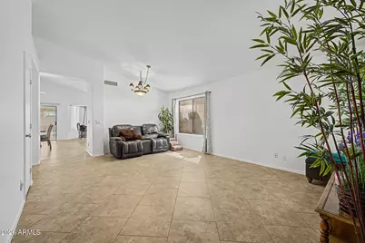 4625 E Lavender Lane, Phoenix, AZ 85044 - Photo 6