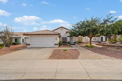 4625 E Lavender Lane, Phoenix, AZ 85044 - Photo 2