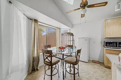 4625 E Lavender Lane, Phoenix, AZ 85044 - Photo 10
