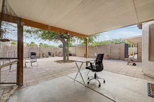 4625 E Lavender Ln, Phoenix, AZ 85044 - Photo 30
