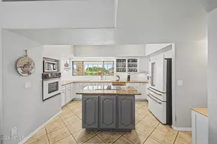 6266 E Oasis St, Mesa, AZ 85215 - Photo 8