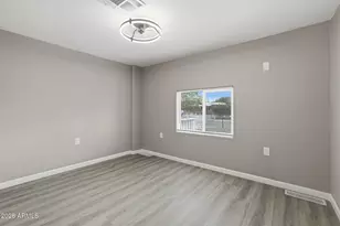 8800 E Westward Way, Prescott Valley, AZ 86314 - Photo 12
