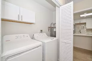 10914 W Manzanita Dr, Sun City, AZ 85373 - Photo 38