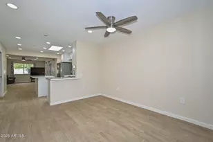 10914 W Manzanita Dr, Sun City, AZ 85373 - Photo 12