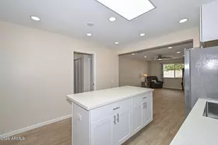 10914 W Manzanita Dr, Sun City, AZ 85373 - Photo 16