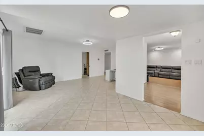 3833 W Phelps Road, Phoenix, AZ 85053 - Photo 22