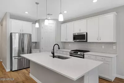 16658 W Mescal Street, Surprise, AZ 85388 - Photo 8