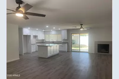 2920 E Michelle Drive, Phoenix, AZ 85032 - Photo 8