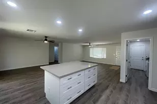 2920 E Michelle Dr, Phoenix, AZ 85032 - Photo 10