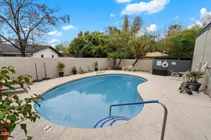 3415 N 36th St, Phoenix, AZ 85018 - Photo 14