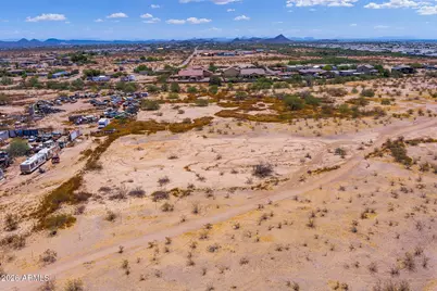 Xxxxx N 181st Avenue #-, Surprise, AZ 85387 - Photo 4