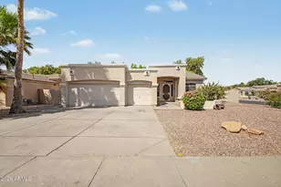 530 S Bahama Dr, Gilbert, AZ 85296 - Photo 1