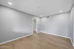 1221 E Elm St, Phoenix, AZ 85014 - Photo 18