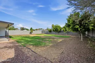1221 E Elm St, Phoenix, AZ 85014 - Photo 32