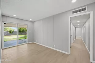 1221 E Elm St, Phoenix, AZ 85014 - Photo 14