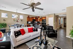 12962 W Yellow Bird Ln, Peoria, AZ 85383 - Photo 4