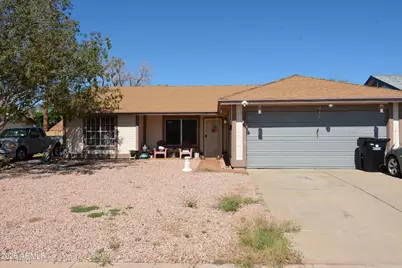 202 W Oraibi Drive, Phoenix, AZ 85027 - Photo 1