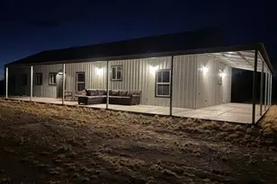 471 S Cardoza Dr, Morristown, AZ 85342 - Photo 36